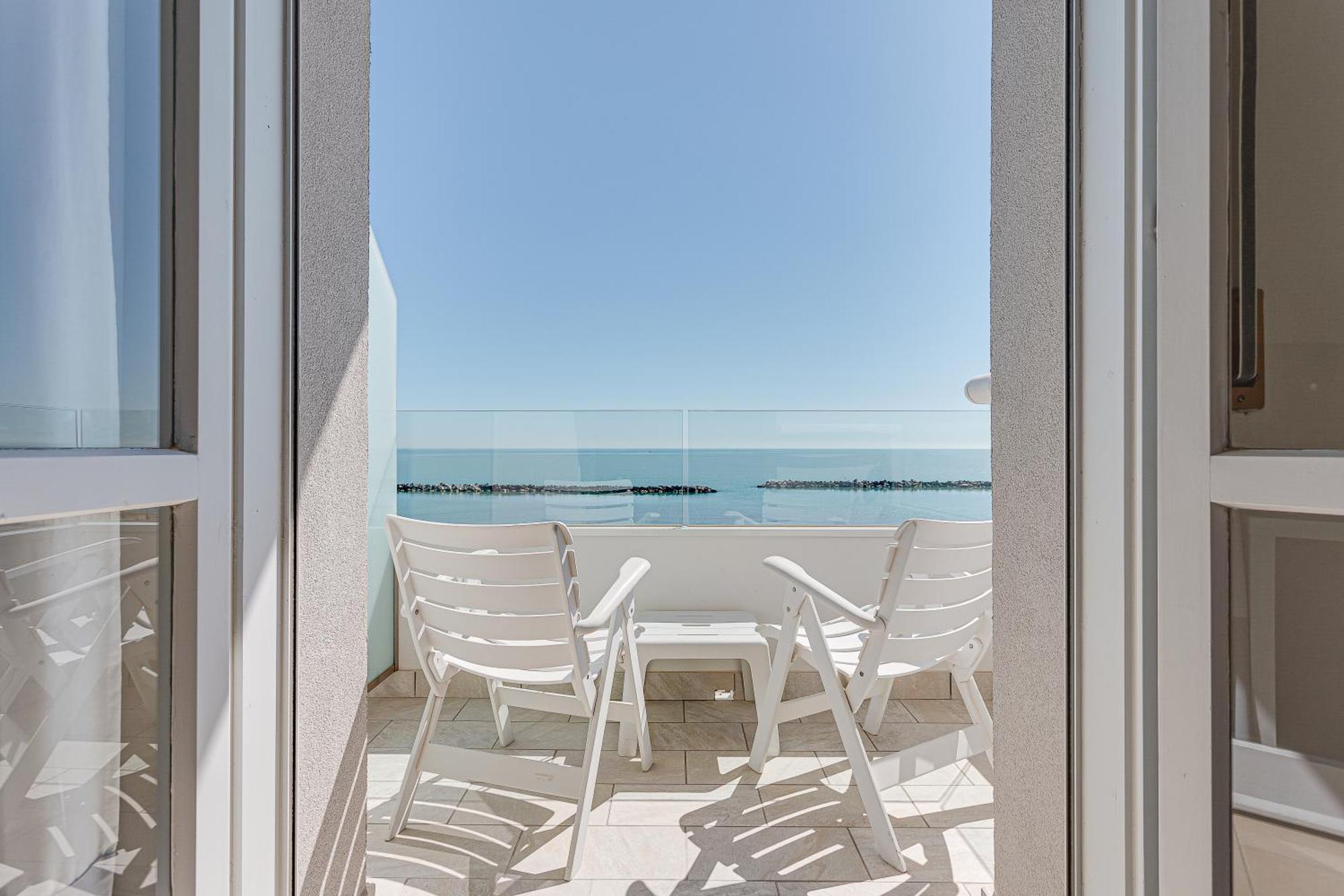Hotel Caesar Lido Di Savio Eksteriør bilde
