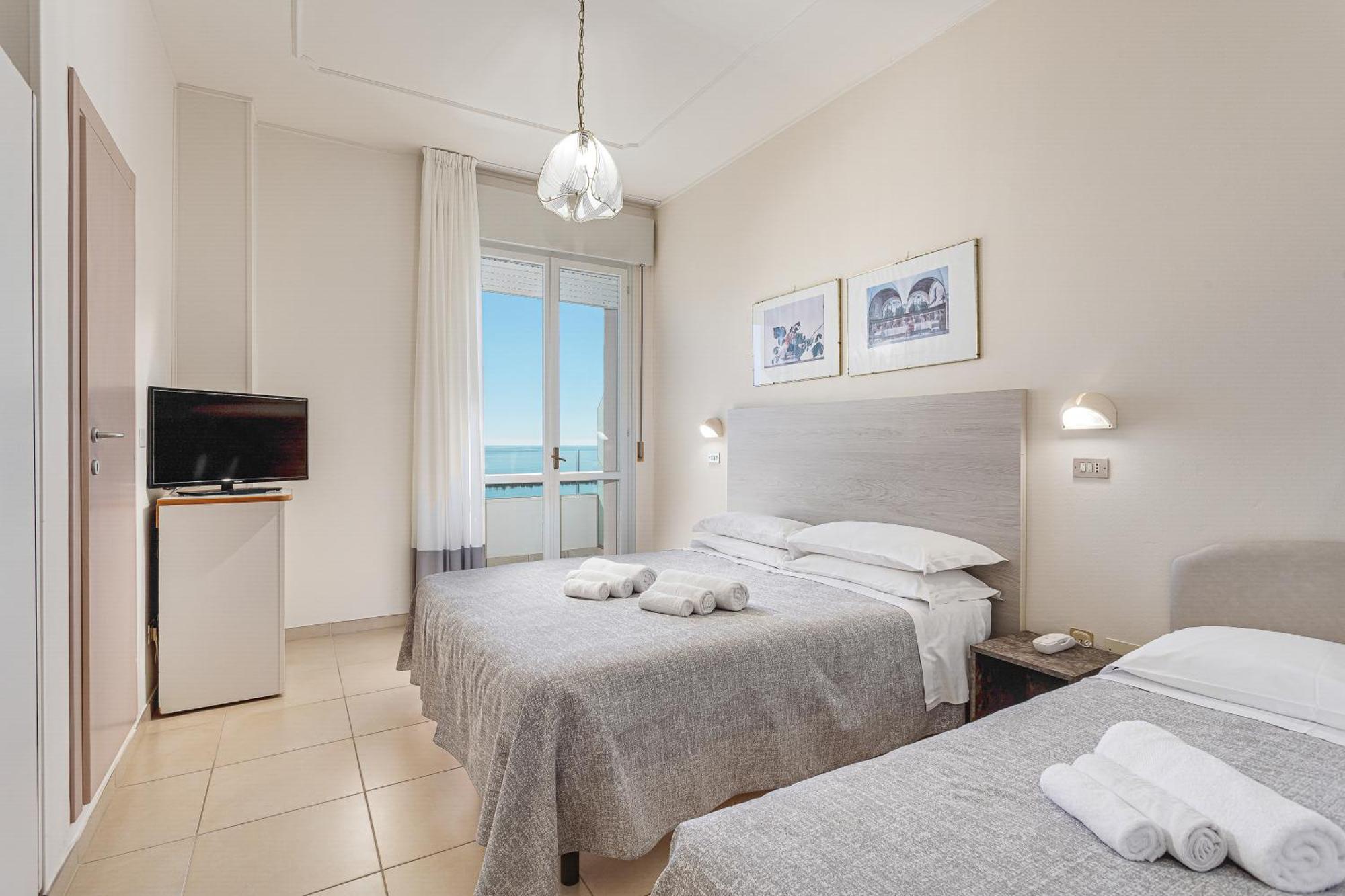 Hotel Caesar Lido Di Savio Eksteriør bilde